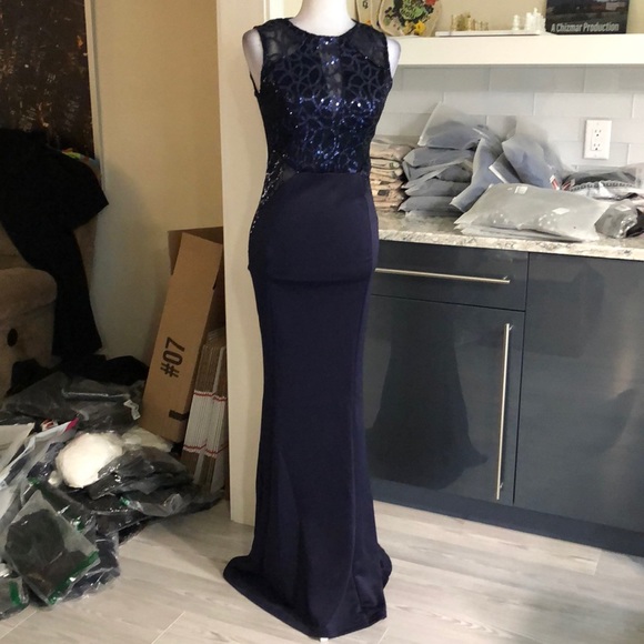 Fits 6-8 Navy mesh top mermaid maxi - Picture 2 of 9